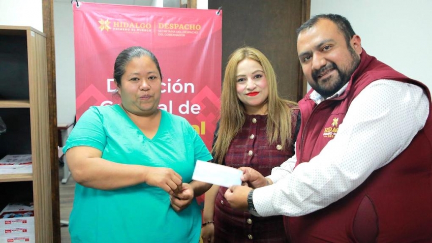 Despacho del Gobernador brinda apoyos del Programa de Atención al Pueblo