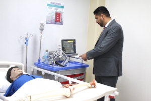 Inauguran laboratorios para fortalecer formaci&oacute;n m&eacute;dica