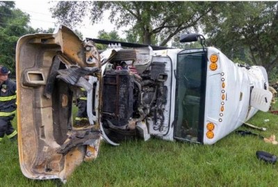Autob&uacute;s con jornaleros agr&iacute;colas se accident&oacute; en Florida