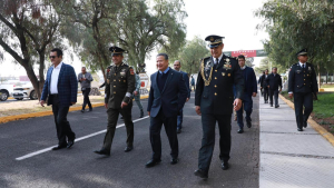 Atestigua Julio Menchaca toma de protesta del nuevo coordinador de la Guardia Nacional en Hidalgo