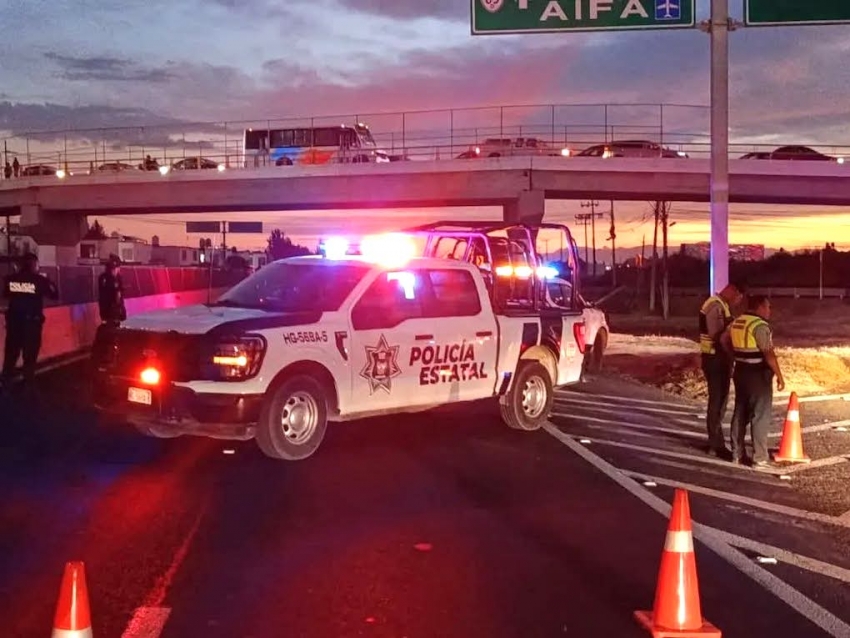 Evacúan fraccionamientos y cierran la México-Pachuca por fuga de gas