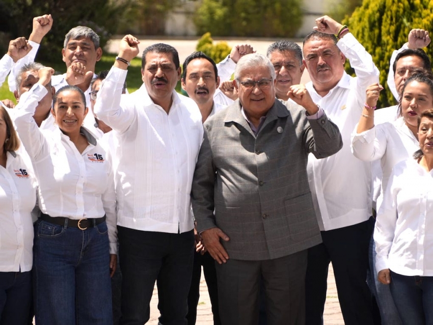 Fortalece Alfonso Cepeda estructura de la Sección 15 del SNTE en Hidalgo