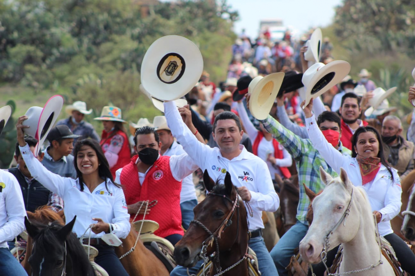 TRABAJARÉ PARA RECUPERAR EL CAMPO: HÉCTOR MENESES