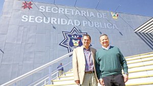 Refrenda Julio Menchaca compromiso con&nbsp;la seguridad del pueblo hidalguense