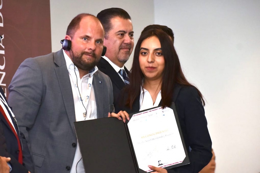 Egresada de ITESA obtiene segundo lugar en Premio de Excelencia Dual
