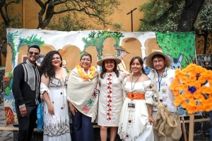 Hidalgo reuni&oacute; a m&aacute;s de 12 mil asistentes en su encuentro art&iacute;stico en Los Pinos