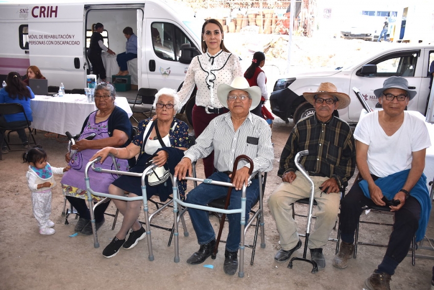 Unidades Móviles Gerontológicas del IAAMEH fortalecen la atención comunitaria