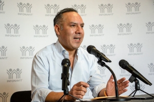 Infonavit disminuye costo de sus cr&eacute;ditos: Canek V&aacute;zquez