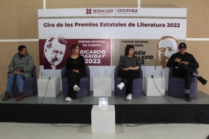 Participan escritoras hidalguenses en Mercadito Literario en CDMX