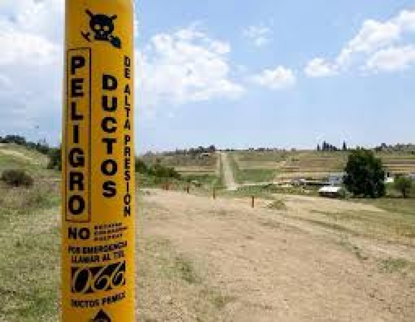 Continúan labores para controlar fuga de gas en Atotonilco de Tula