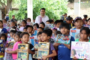 Sebiso acerca bienestar y alegr&iacute;a a madres e infancias de Hidalgo