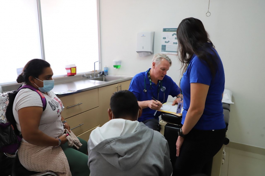 Arranca la Jornada M&eacute;dica Estatal de Estrabismo en el municipio de Santiago Tulantepec