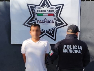 Asegura Polic&iacute;a de Pachuca a dos personas y diversos narc&oacute;ticos en operativo de vigilancia