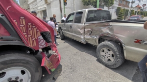 Percance vial involucra a nueva unidad del Tuzob&uacute;s en Pachuca