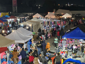Tercera Feria del Juguete, &eacute;xito rotundo para los Reyes Magos y sus ayudantes