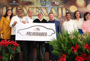 Refrenda Julio Menchaca su compromiso con los derechos laborales del magisterio hidalguense