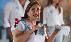 Xóchitl Gálvez propone no depender de combustibles fósiles