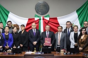 Julio Menchaca invierte m&aacute;s de 25 mil mdp en infraestructura p&uacute;blica: Alejandro S&aacute;nchez.