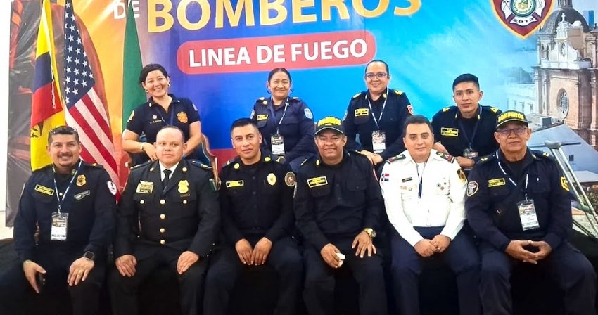 Pachuca destaca como único municipio mexicano en congreso internacional de bomberos