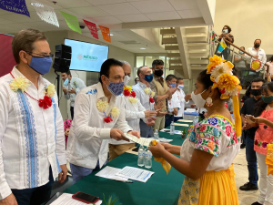 INAUGURA FAYAD VENTANILLA DE ATENCI&Oacute;N A MIGRANTES IND&Iacute;GENAS EN ORLANDO  &nbsp;