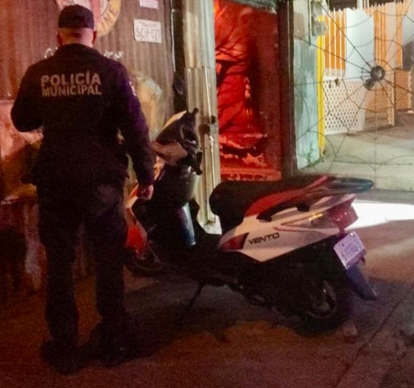 Cae joven con motocicleta robada en la colonia Ex Hacienda de Guadalupe