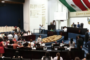 La LXV Legislatura ha sido 45 por ciento m&aacute;s productiva que la legislatura anterior: Osiris Leines