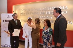 Enfermer&iacute;a, pilar humano y profesional del sistema de salud en Hidalgo