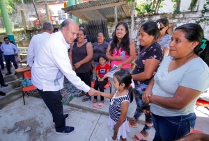 Supervisa titular de la SEPH avances en rehabilitaci&oacute;n de escuelas afectadas por lluvias en Tepehuac&aacute;n