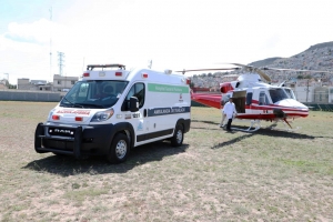JOVEN MADRE SALVA LA VIDA GRACIAS A TRASLADO A&Eacute;REO