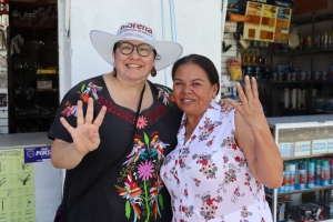Tania Meza apoyará al comercio local como parte del compromiso de la 4T