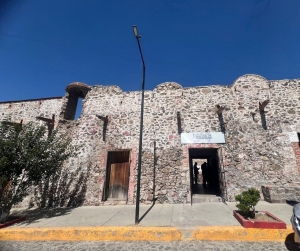 Realizan homenaje a Miguel&nbsp;Le&oacute;n-Portilla en Tepeapulco