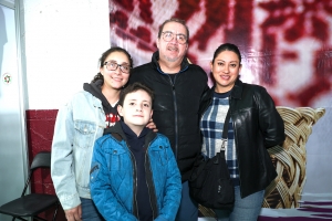 El coraz&oacute;n artesanal late en la Feria San Francisco Pachuca 2025