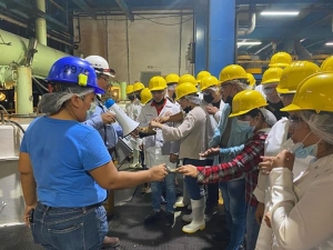 Estudiantes de UTHH visitaron el ingenio Zucarmex&nbsp;