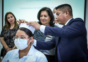 Edda Vite realiza imposici&oacute;n de cofias a 26 alumnas de la CMH&nbsp;