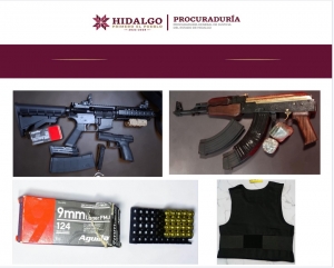 Detiene PGJEH a tres personas en posesi&oacute;n de armas de fuego, cartuchos &uacute;tiles y estupefacientes