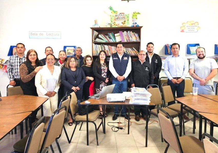 Fortalece IHE Bibliotecas Escolares en Mineral de la Reforma y Tulancingo