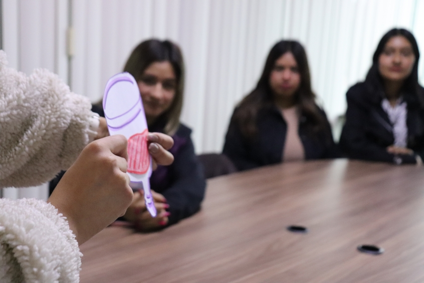 Extiende INHJUVE entrega de copa menstrual