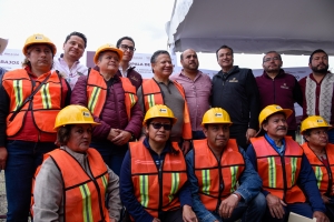 Menchaca Salazar supervisa obras en Tepetitl&aacute;n y Nopala de Villagr&aacute;n