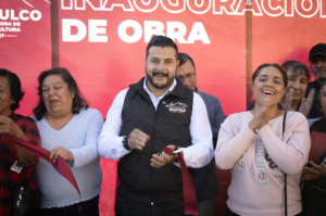 Inauguración del pavimento asfáltico en Avenida Carlos Lazo