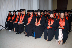 Universidad Polit&eacute;cnica de Huejutla celebra graduaci&oacute;n de 85 estudiantes