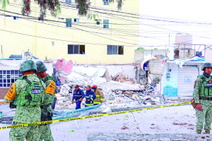 Explosión destruye una vivienda en El Tezontle
