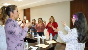 Curso de lengua de se&ntilde;as mexicana para personas servidoras p&uacute;blicas