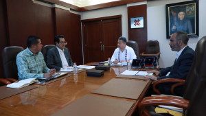 Encabeza Julio Menchaca reuni&oacute;n de seguridad ante el inicio de la temporada vacacional