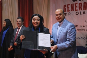Titular del IHE encabeza graduaci&oacute;n de la Escuela Normal Sierra Hidalguense