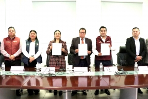 CCLEH y Cobaeh firman convenio para fortalecer la gestión archivística
