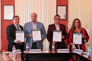 Firman SEPH e ICATHI convenio para otorgar becas &ldquo;Mar&iacute;a B&aacute;rbara Cajero L&oacute;pez&rdquo;