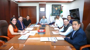 Menchaca Salazar coordina acciones con CFE para garantizar servicio el&eacute;ctrico en Hidalgo&nbsp;