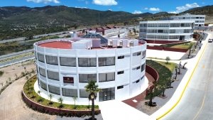 Contralor&iacute;a consolida vigilancia de obras p&uacute;blicas
