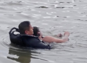 Localizan y rescatan el cuerpo de un joven, quien cayó accidentalmente en la represa El Pedregal