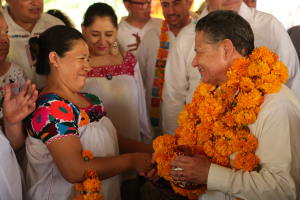 Menchaca Salazar recorre centro ceremonial del&nbsp;Xantolo 2024